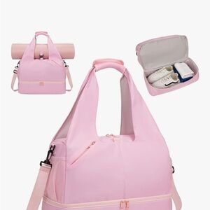 Elegant Pink Women's Travel Bag